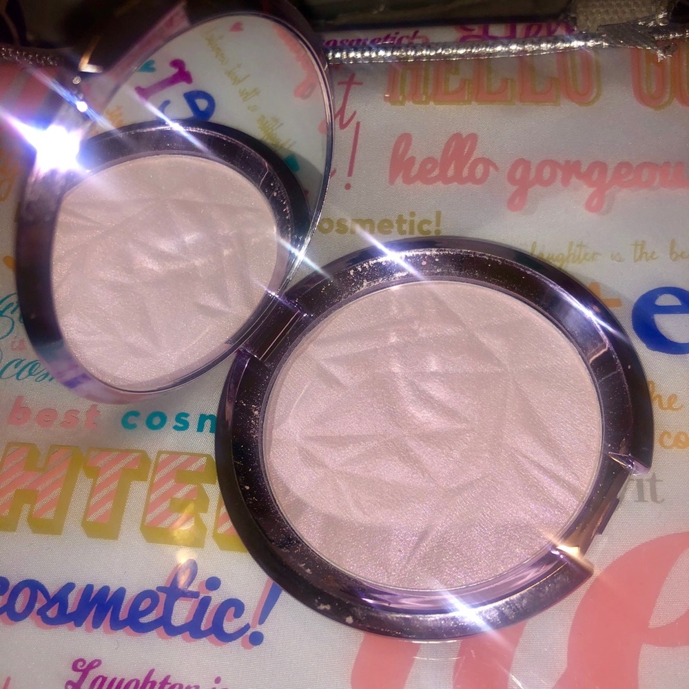 Becca Luminizer